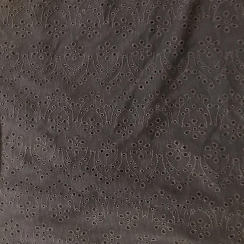 Hollister eyelet skirt - Picture 3 of 4